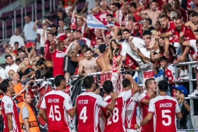 Jandarmii au redactat trei plangeri penale dupa meciul Hapoel Beer Sheva