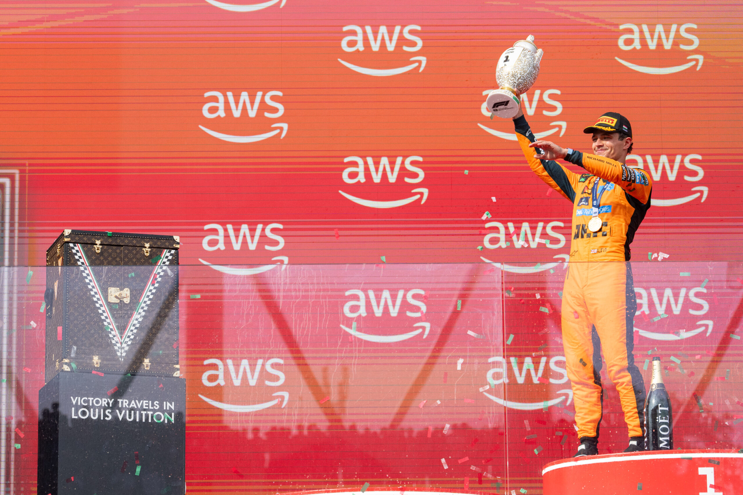 Lando Norris porneste din pole position in Marele Premiu al Olandei Britanicul in fata celor doua Mercedes