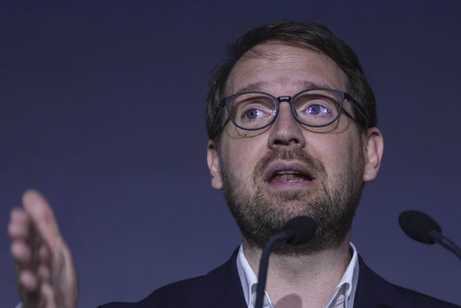 Reactia lui Dominic Fritz dupa decizia CCR privind Legea ANI Drumul meu continua la CEDO unde nu voi ajunge