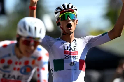 Del Toro urcă pe podium în UCI. Răileanu face un salt de 40 de locuri