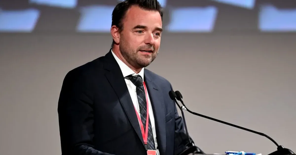 Federația Română de Șah îl susține pe germanul Wadim Rosenstein pentru președinția FIDE