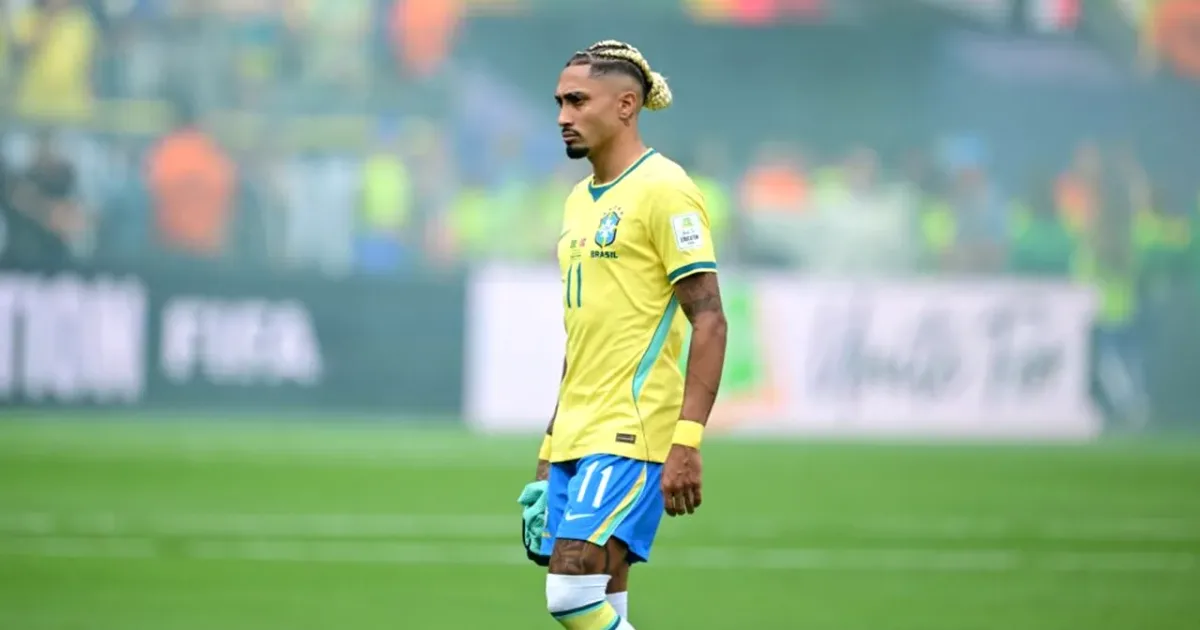 Raphinha părăsește lotul Braziliei din cauza unui edem muscular