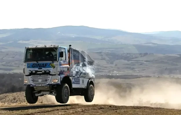 Trofeul Amara 2026: 30 de echipaje de top, luptă acerbă în Rally Raid