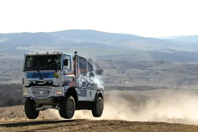 Trofeul Amara 2026: 30 de echipaje de top, luptă acerbă în Rally Raid