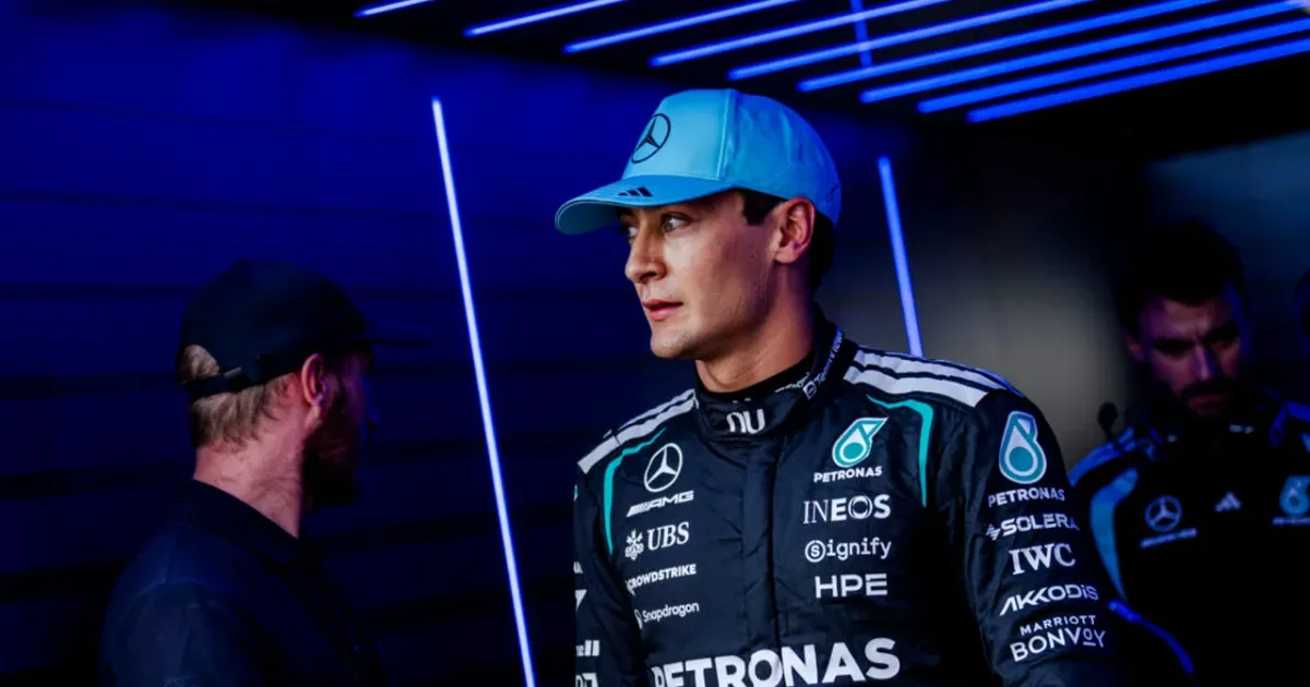Lovitură în lupta la titlu în F1: Russell pleacă din coada grilei la Singapore