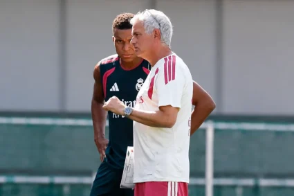Mourinho îl apără pe Mbappé și le răspunde criticilor: „Este ridicol”